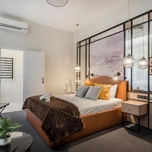 Astoria Boutique Suites- Location By Bqa , Budapest Ungern