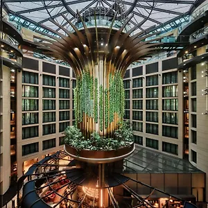Radisson Collection Hotel, 5* Βερολίνο