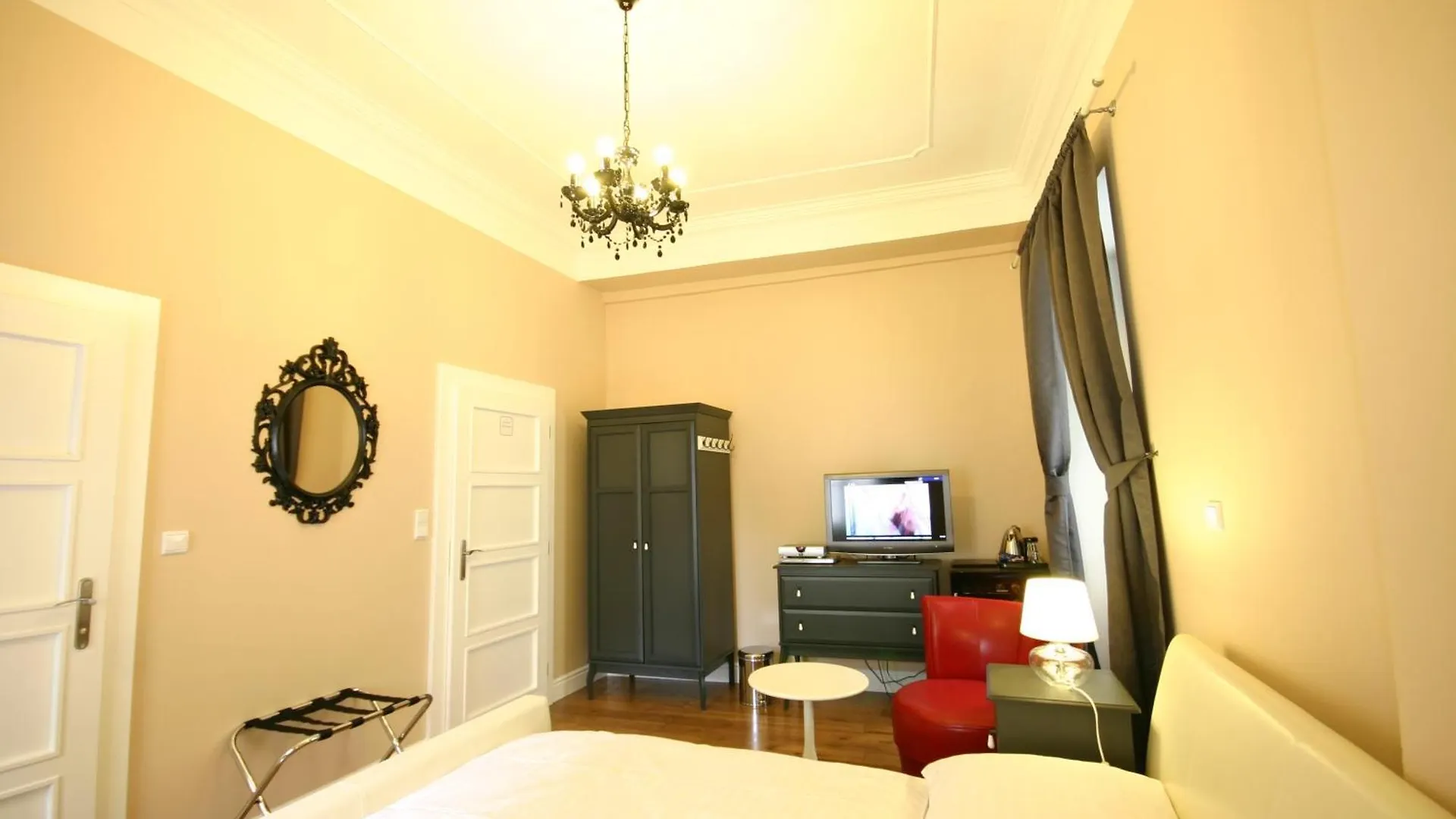 Hotel U Tri Bubnu Praga
